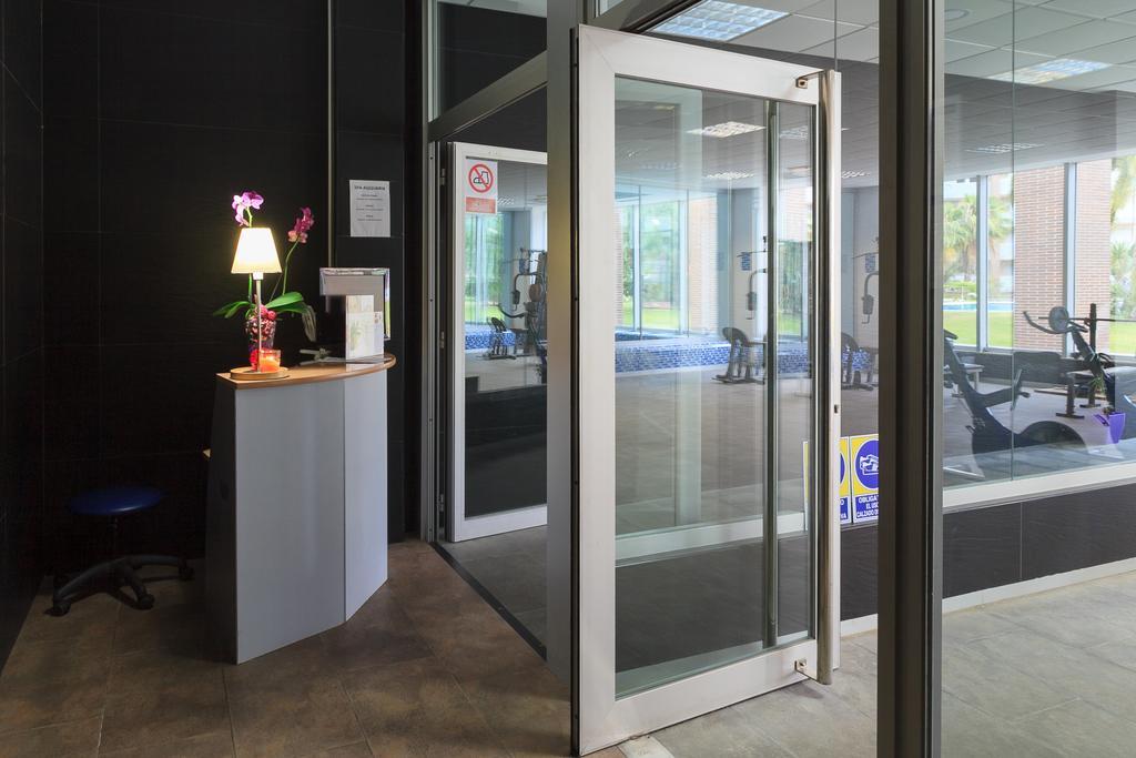 Uhc Spa Aqquaria Family Complex Salou Eksteriør bilde